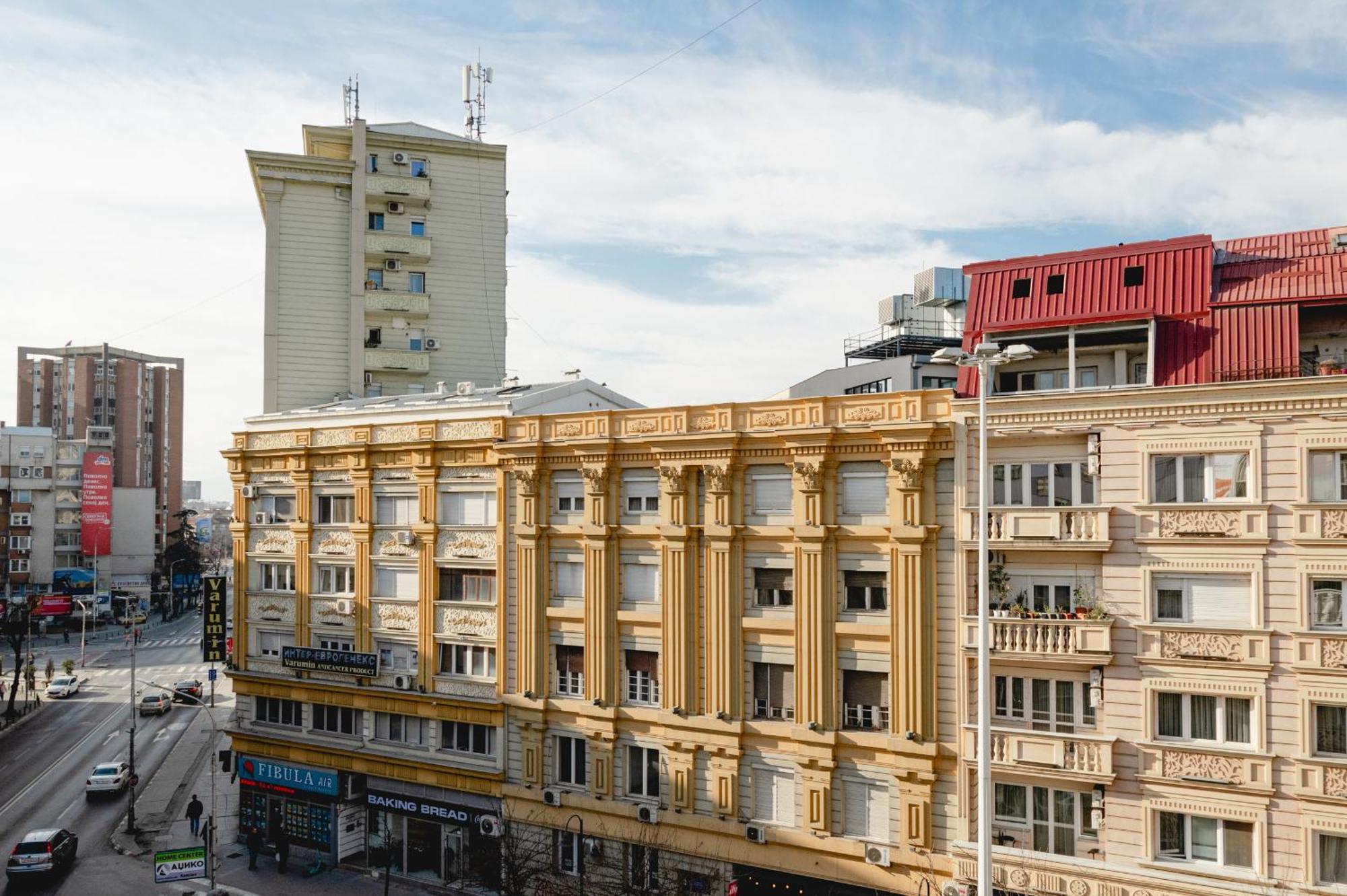 Friendship Appartement Skopje Buitenkant foto